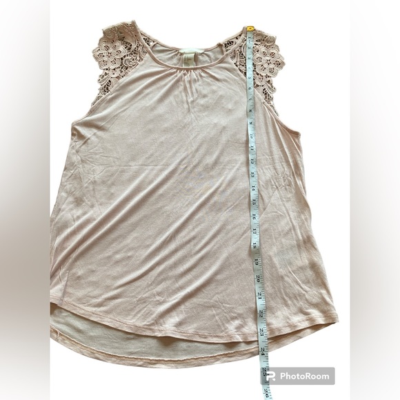 H&M Lace Shoulder Sleeveless 2 Tops Bundle. Size Small. - Picture 7 of 9
